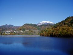 御獄湖